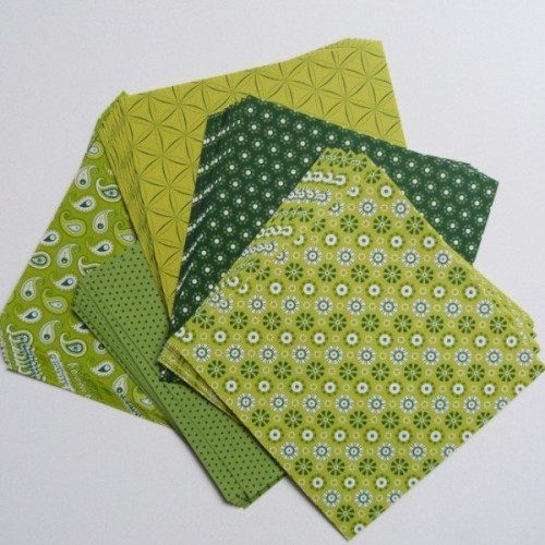 FOLIA ХАРТИЯ ЗА ОРИГАМИ ЗЕЛЕНА 20/20 СМ 80 ГР 50 ЛИСТА