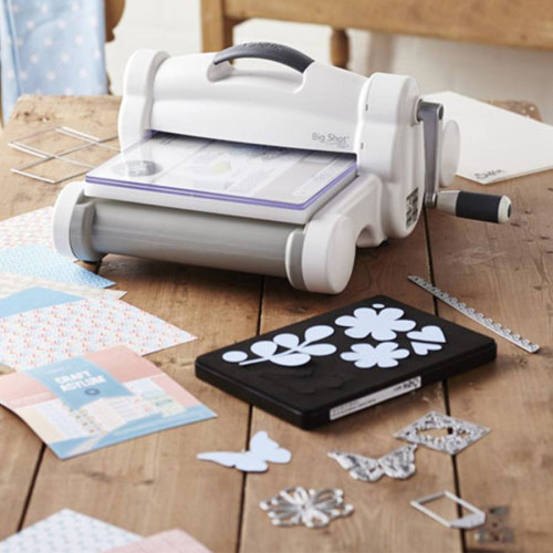 SIZZIX BIG SHOT PLUS MACHINE ONLY МАШИНА ЗА РЯЗАНЕ И РЕЛЕФ
