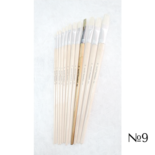 STANDARD BRUSH FLAT WITH LONG HANDLE №9